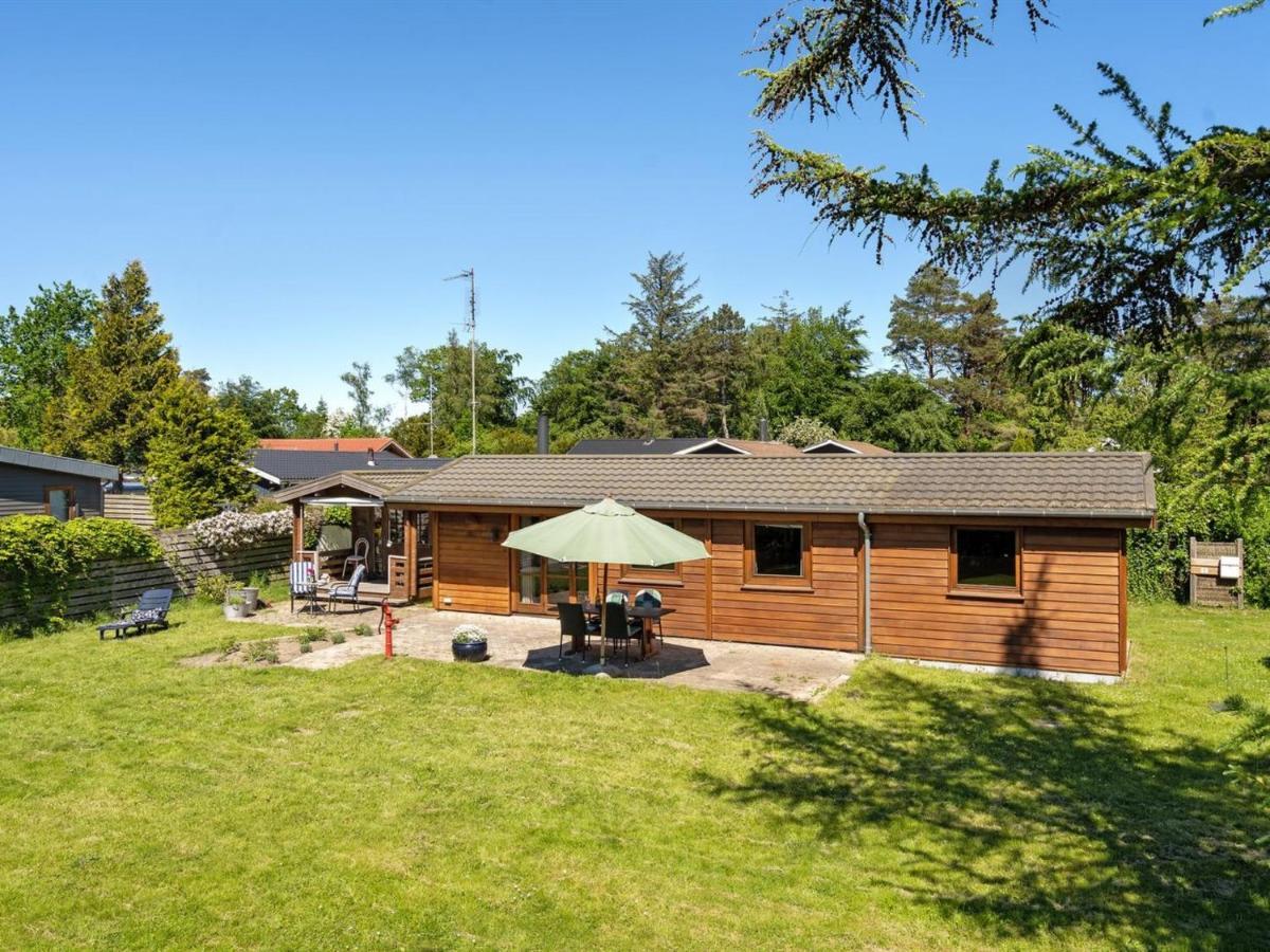 Holiday Home Agda - 100M From The Sea In Lolland- Falster And Mon By Interhome Bøtø By Exterior foto